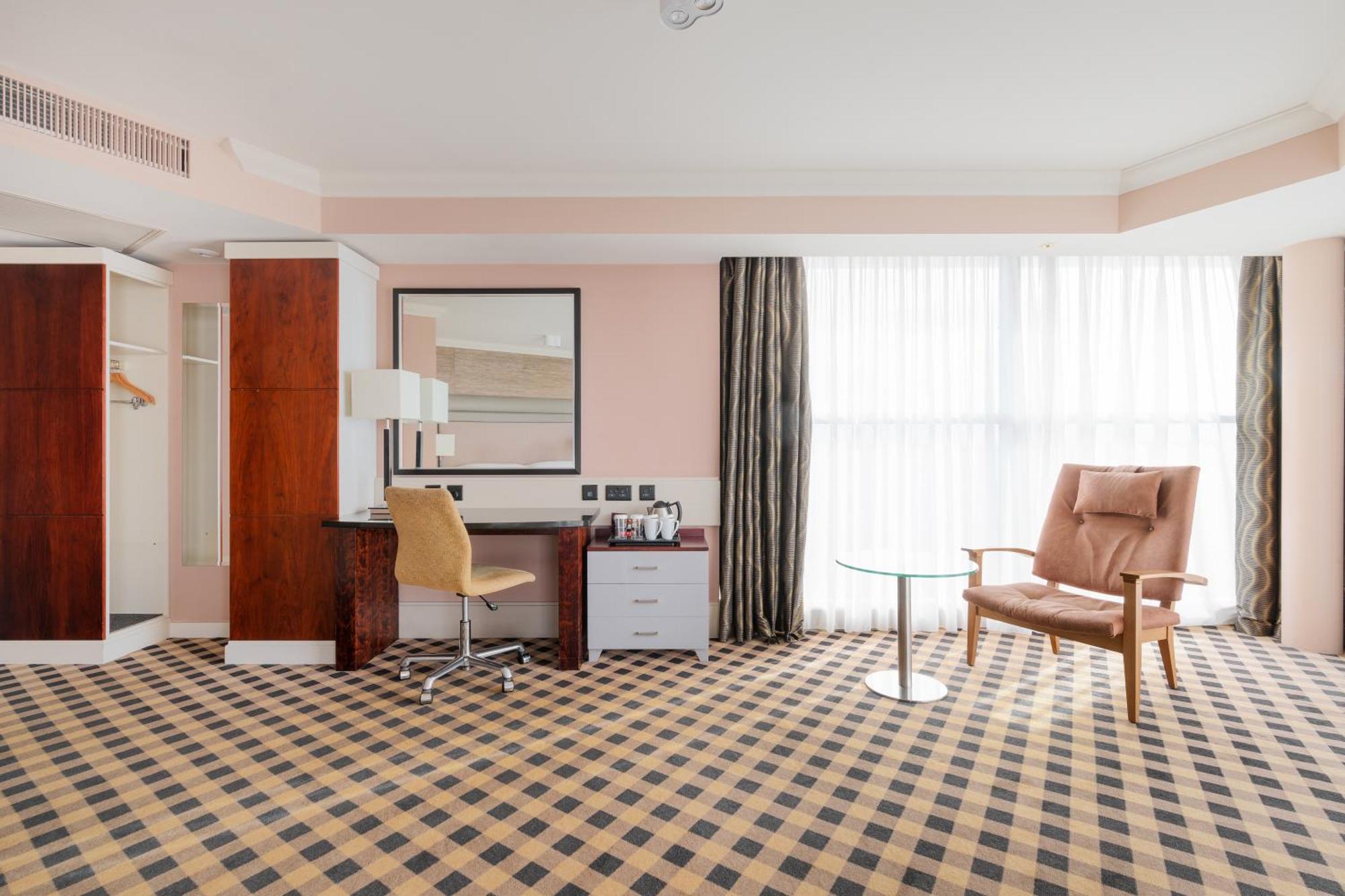 Doubletree By Hilton Hotel Newcastle International Airport Εξωτερικό φωτογραφία