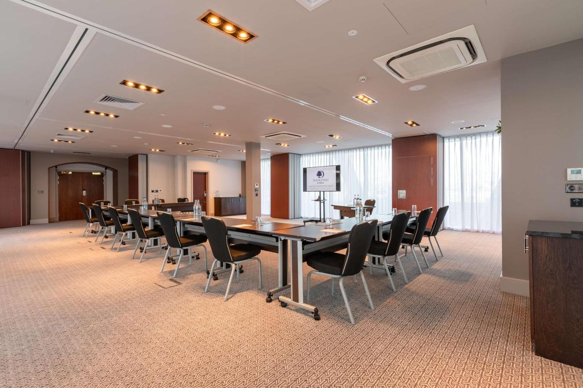 Doubletree By Hilton Hotel Newcastle International Airport Εξωτερικό φωτογραφία
